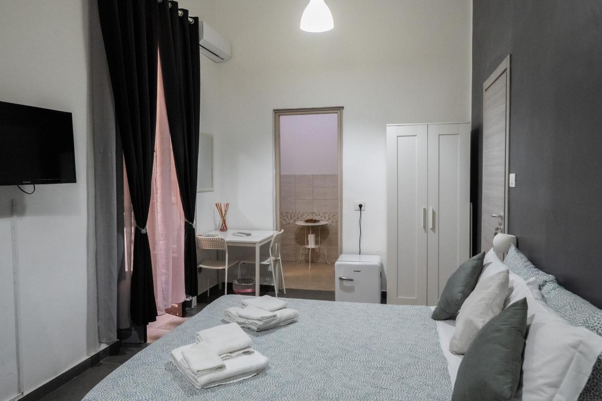 B&B Verga Catania Eksteriør billede