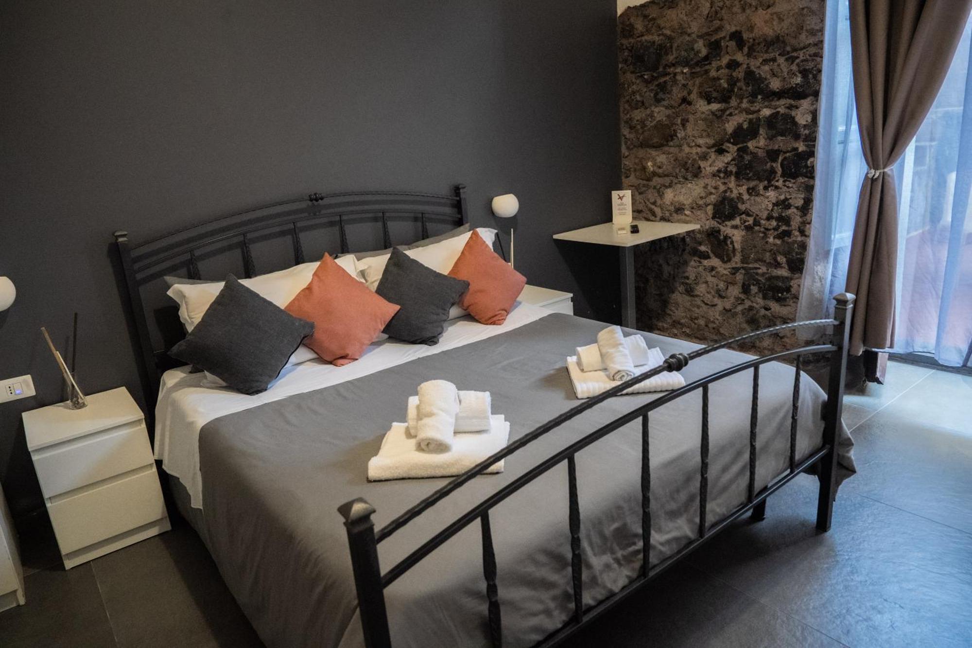 B&B Verga Catania Eksteriør billede